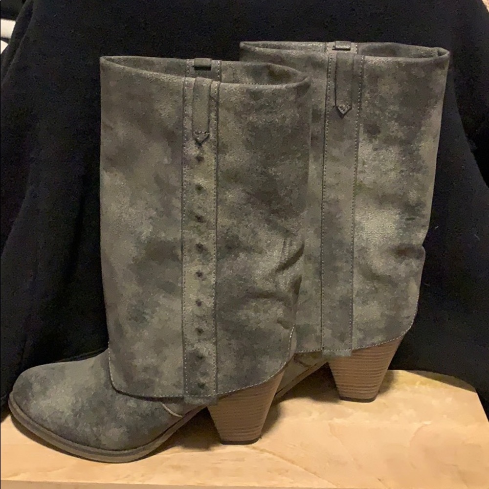 Mia boots,  super cute and never worn
